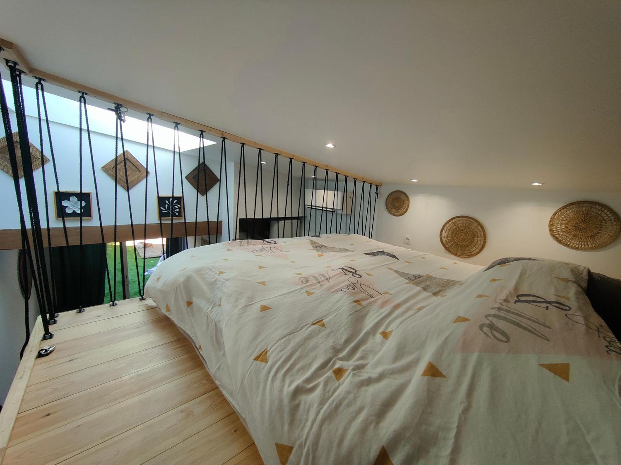فيلا Tiny House Avec Jardin Et Acces Piscine Chauffee سان ميدارد-أون-جال المظهر الخارجي الصورة
